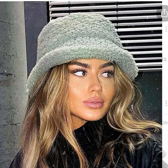 Fashion Nova Accessories - Fashion Nova Bucket Teddy Hat